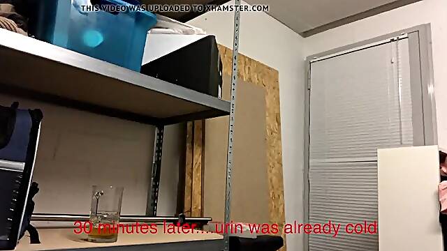 CD whore Sandra Piss drinking