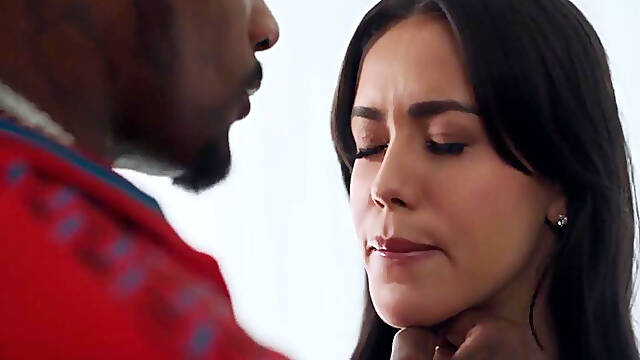 Alina Lopez Dddd