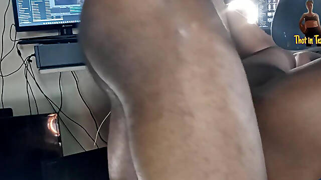 Thot in Texas - Butt Naked Houston Amateur Milfs -