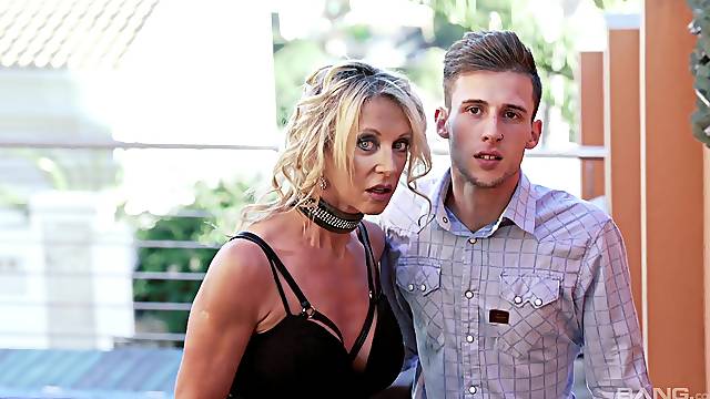 Marina Beaulieu wears a black leather to seduce and fuck her handsome lover