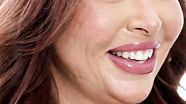 Graceful Callie Brooks - big cock video - MYLF