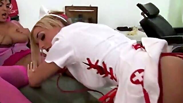 Blonde MILF with Big Boobs Playing Cam Free Porn
