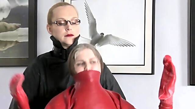 Blonde amateur milf does anal on pov camera 21