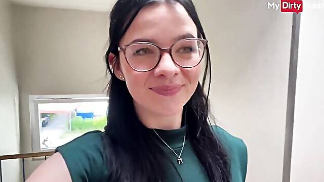 Stunning Roxi - glasses porn - mydirtyhobby