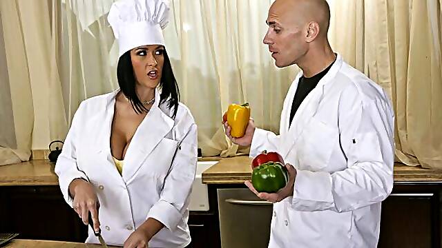 Carmella Bings big tits xxx by Brazzers Exxtra