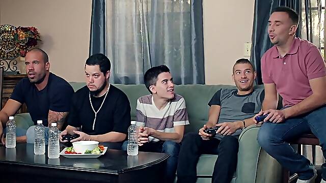 My Friends Fucked My Mom! With Jordi El Nino Polla, Xander Corvus, Keiran Lee, Ryan Conner, Carlo Carerra - Brazzers