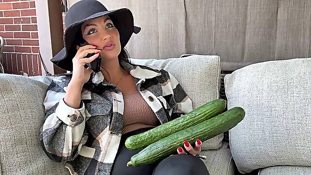 Housewife Videos