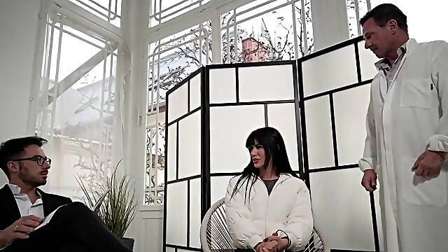 Hot Ass Yenifer Chacon Gets DPd By Huge Dicks