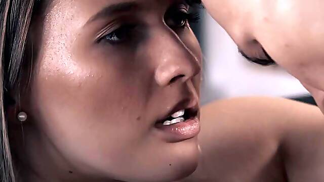 Stacy Cruz Sucks Charlie Dean in New Home
