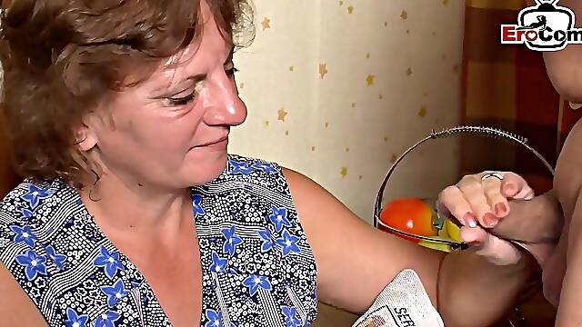 Gammel Og Ung (18+) Videoer