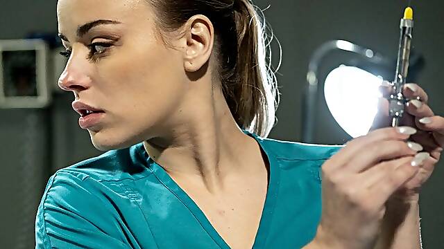 PURE TABOO These nurse and surgeon are not so usual
