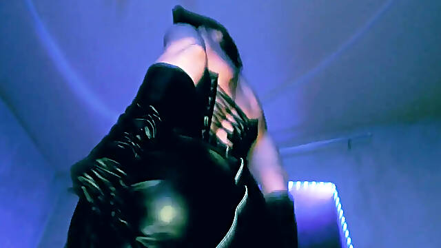 Mistress Eva: Latex Goddess of BDSM