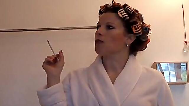 Vivian - Curlers