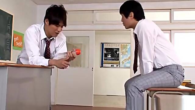 Naughty Asian teen 18+ Shunka Ayami enjoys mmf threesome