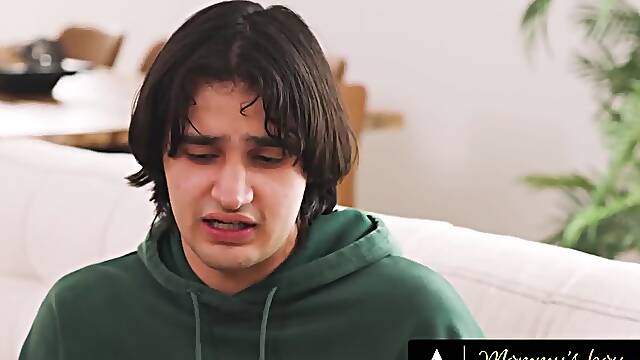MOMMYS BOY - Shy Boy Gets To Fuck Crush Stepmom Wendy Raine After She Discovered His Secret