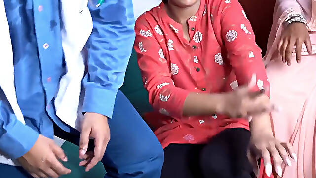 Creepy doctor from India seduces a MILF during medical roleplay