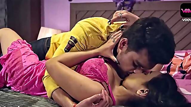 Indian beauty captivates with daring passionate release in thrilling intimate play