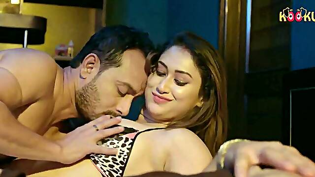 Beautiful Indian cougar breathtaking xxx scene