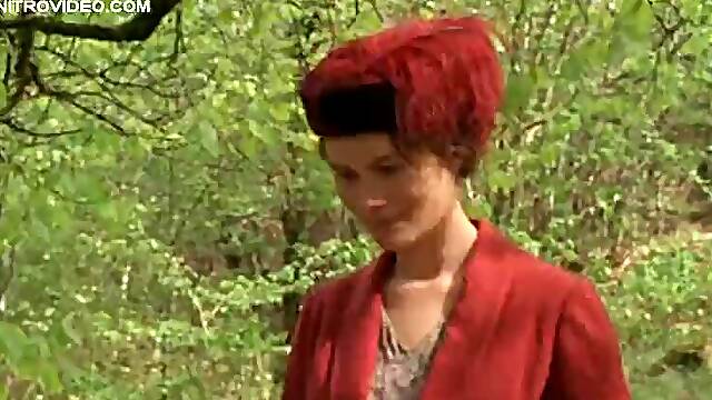 Outdoors Sex With the Hot Celeb Marina Hands