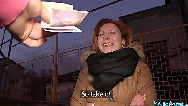 Amateur redhead Ryta Wali takes money to spread her long legs