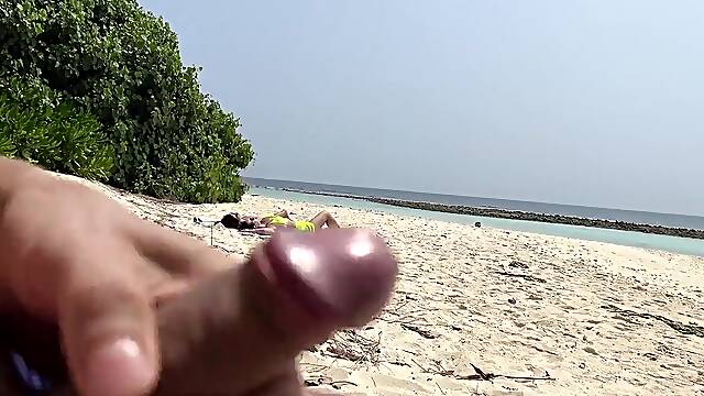 Pervert cummed on angels during the time that they were sunbathing on a public beach