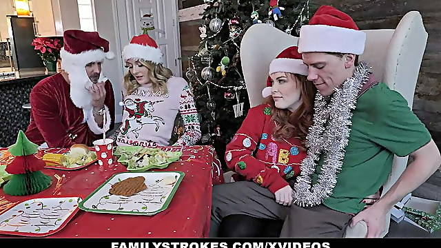 Family Strokes - Holiday Season Gets Merrier When Celebration Ends With Hardcore Orgy