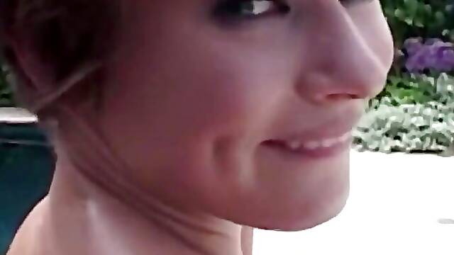 She Was Posing and Later She Was Screaming Because of a Dick in Her Ass
