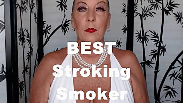 Goddesses BEST Stroking Smoker (MOV)