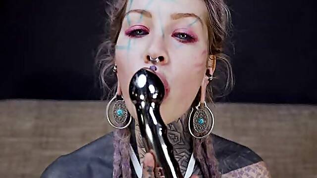 Anuskatzz gets a stainless steel dildo to shove up her ass