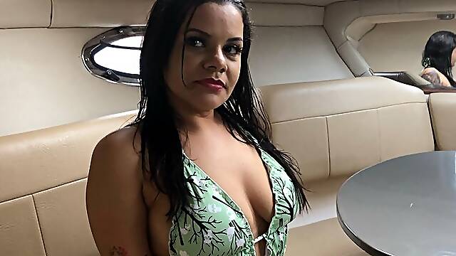 POV Horny Amazona Pawg Craves BBC in Ass