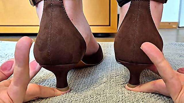 Cruel Hand Trampling - The Finger Crush Challenge by Miss Pretty Toes