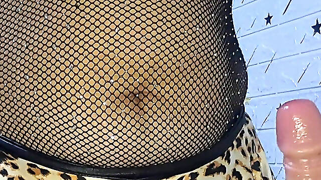 Stepson Fucks Me Pure Ass and Leaves Me Full of Milk in the Anus. Homemade Sex.