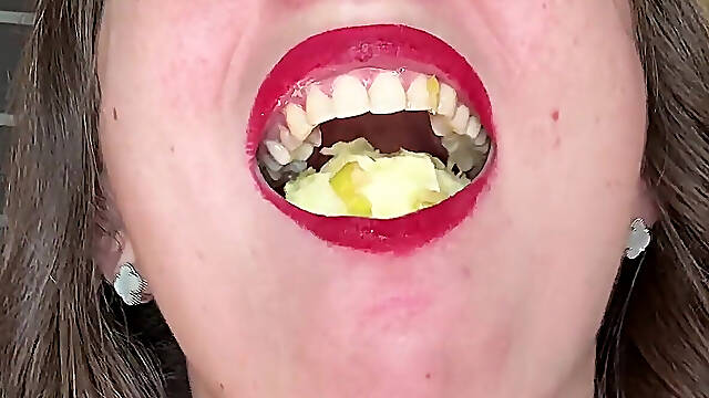 Swallow Bite Seduction POV
