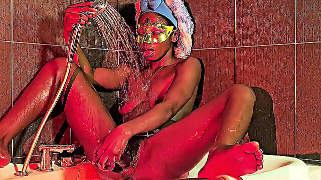 Im Such a Dirty Slut...time for a Bath Cum N Join Me;)